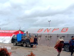 Dapur Umum di Kantor Bupati Taput Untuk Petugas