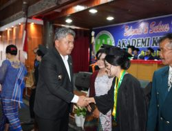 Pemkab Taput Dorong Perawat Bersaing di Kancah Internasional