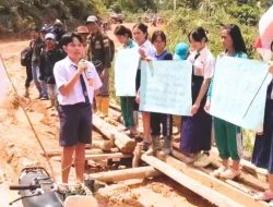 MBG Versi Siswa SD 03 , SMP 01 Air Upas Dan Gilbert Christian
