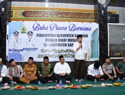 Bupati dan Wabup Samosir Buka Puasa Bersama Umat Muslim 