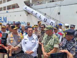 Kapolda Kepri Tinjau Arus Mudik Pelabuhan Batam