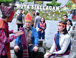 Menteri Pariwisata Kunjungi Samosir, Vandiko Minta Dukungan Pusat