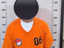 Polda Kepri Amankan Pria Dan Sabu di Pinggir Jalan