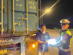 Polresta Barelang Tindak Truck Trailer Tanpa Lampu Rem
