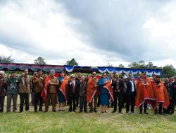 Pemkab Salurkan Bantuan Perbaikan Infrastruktur ke Pangaribuan