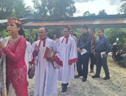 Sekda Taput Hadiri Pesta Gotilon HKBP Parsaoran Kecamatan Pagaran