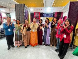 Pemkab Taput Ikuti Promosikan Ulos Simetria di BTN IFW 2026