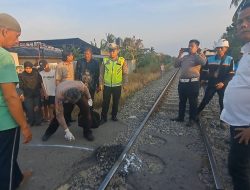 Pengendara Sepeda Motor Tewas Tertabrak Kereta Api Hutaba Kargo