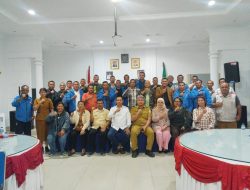 Kepala Desa dan Lurah Kecamatan Tarutung Audiensi ke Bupati