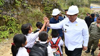 Pemkab Samosir , TNI dan Kementan Bangun 20 Jembatan, Irigasi  dan Konservasi Lingkungan